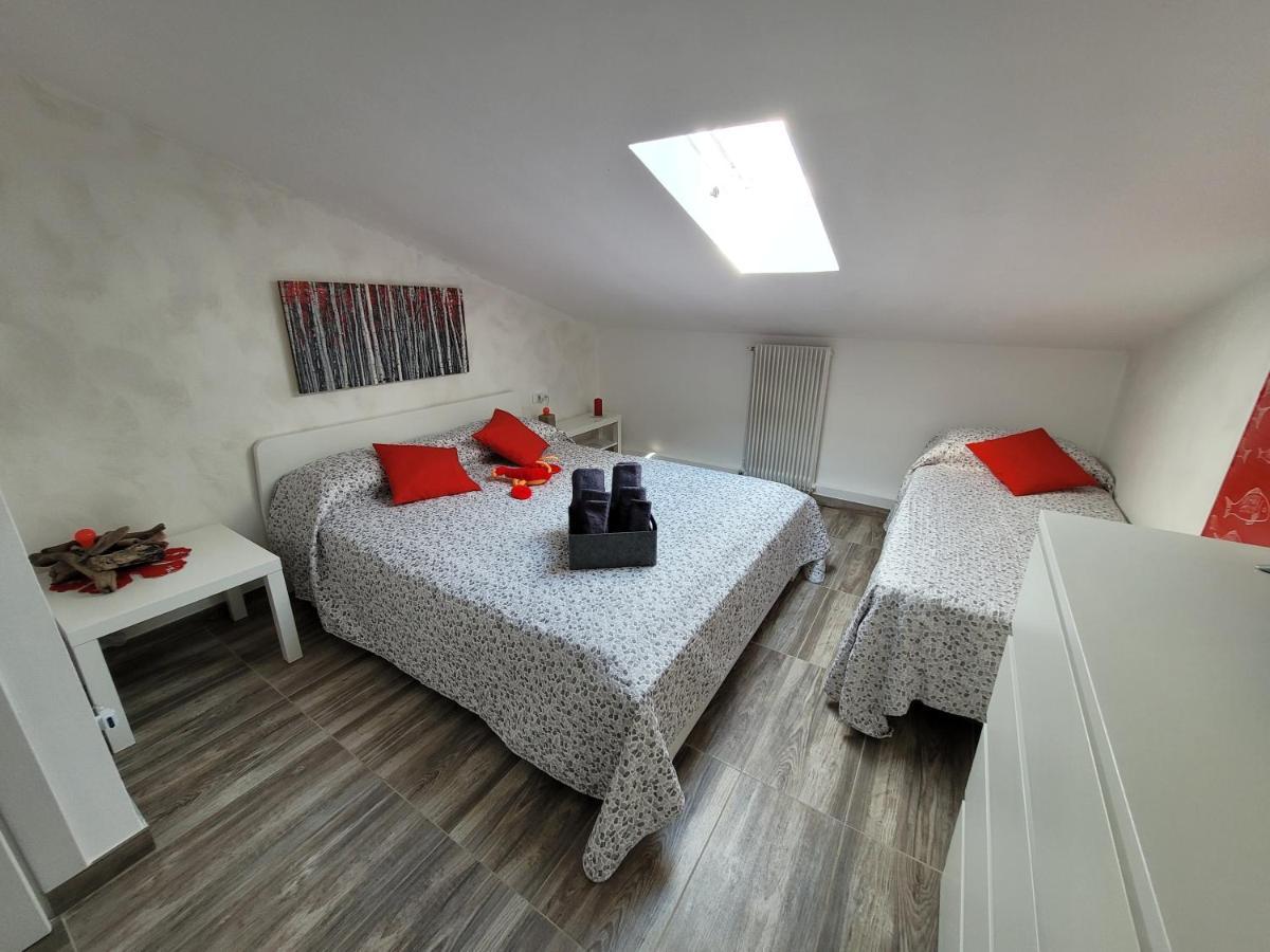 Villa Sonia Apartment & Rooms Lignano Sabbiadoro Exterior foto