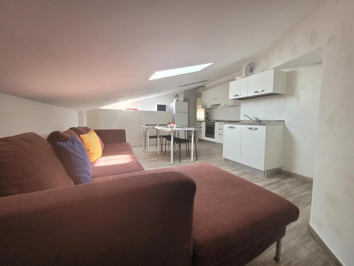 Villa Sonia Apartment & Rooms Lignano Sabbiadoro Exterior foto